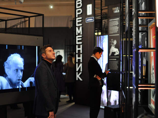 Как «ожили» молодые Волчек и Ефремов: в музее показали историю театра «Современник»