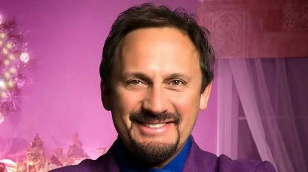 «Не нужно всей этой роскоши»: почему родители 55-летнего Стаса Михайлова живут в скромном доме за 500 рублей в сутки