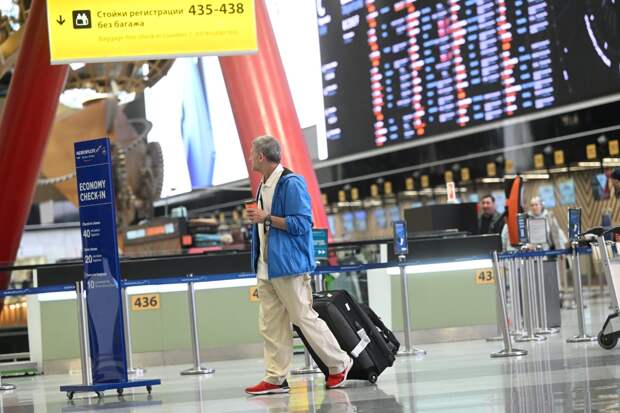 В России продлили рекомендацию приостановить продажу билетов на Ближний Восток