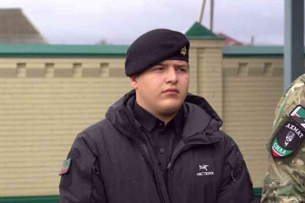 Адам Кадыров пригрозил привезти Зеленского в Грозный