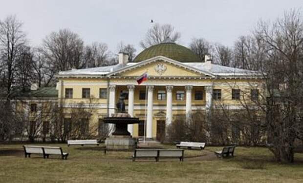 В Санкт-Петербург привезли много раненых военных - СМИ В Санкт-Петербург привезли много раненых военных - СМИ