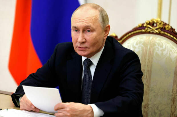 Путин проведет первое в новом году совещание с правительством