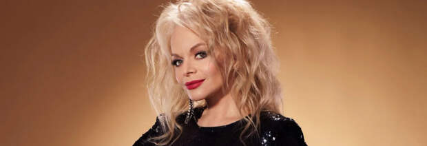 Суд отказался взыскивать 15 млн с умершего дроппера по делу Долиной: деньги артистке уже не вернут