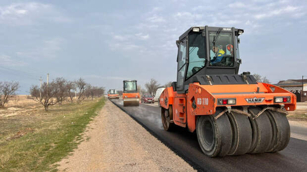 Почти миллиард рублей потратят на ремонт дорог в Севастополе