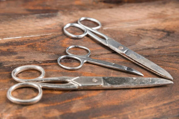 Острые как бритва: простые способы заточить ножницы дома