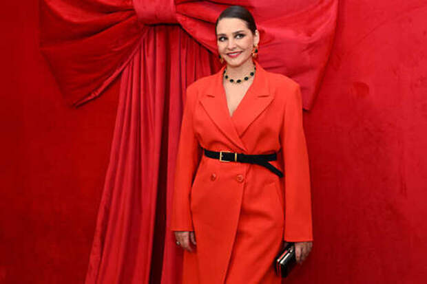 «Я не планировала становиться многодетной мамой»: Глафира Тарханова раскрыла детали домашних родов