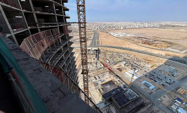 Самое высокое здание мира высотой более километра