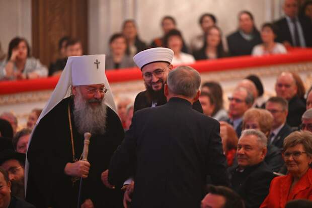 Лилия Галимова Халыклар бердәмлеге көненең нәрсә икәнен күрсәтте