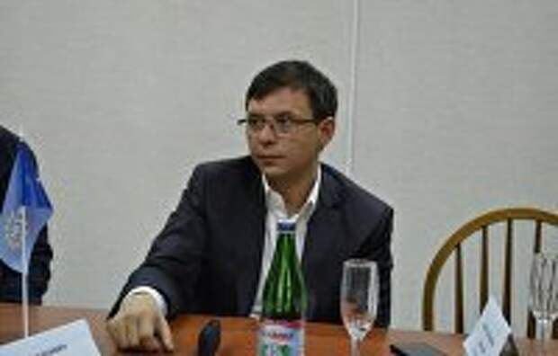Время разбрасывать камни и собирать телеканалы: Мураев вышел из "За жизнь"