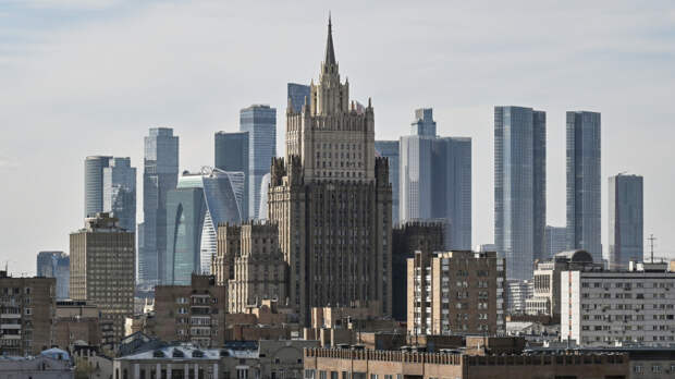 МИД России вызвал посла Мексики из-за удержания россиянки в стране