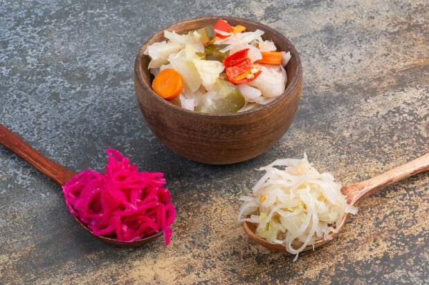 Секрет сочной начинки: тушеная капуста с яйцом и молоком