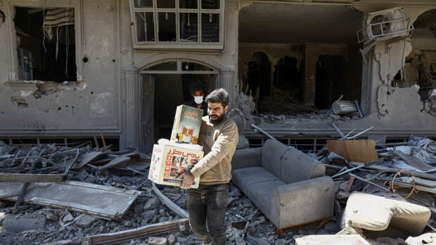 «Иран очень силен»: жители исламской республики уверены, что способны вести войну