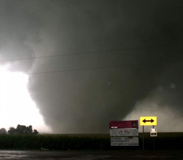 8. Вспышка торнадо в США, 2006 природа, стихийные бедствия, факты, фотография