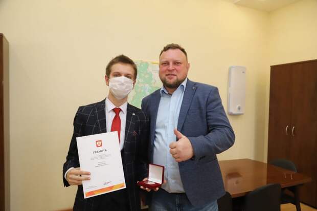Отмеченный медалью президента волонтер из Ростокина рассказал о работе в пандемию