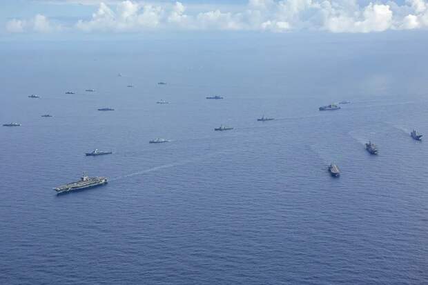 Хуситы пригрозили США атаками на корабли в случае нападения на Иран