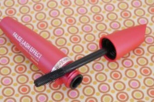 Тушь для ресниц Max Factor False Lash Effect Waterproof