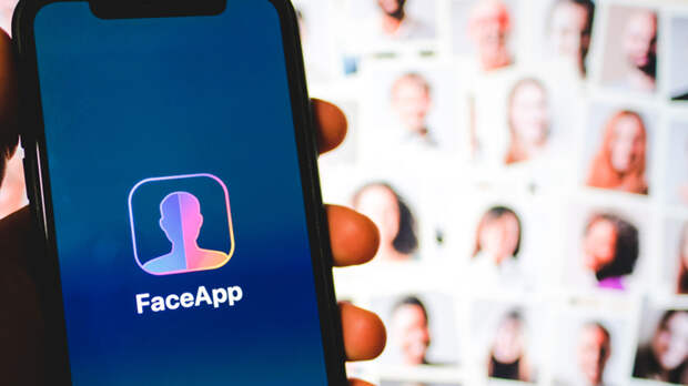Почему США испугались российского приложения FaceApp?