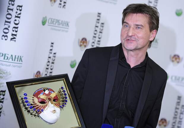 Юрий Бутусов получил главную режиссерскую награду премии «Золотая маска»