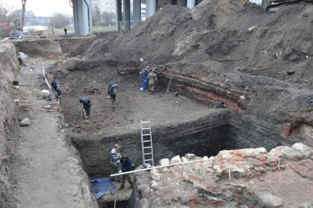В центре Калининграда археологи обнаружили средневековую деревню