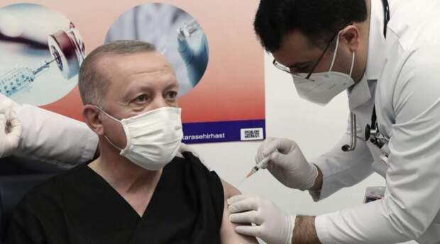 Эрдоган тайно получил третью дозу прививки от COVID-19