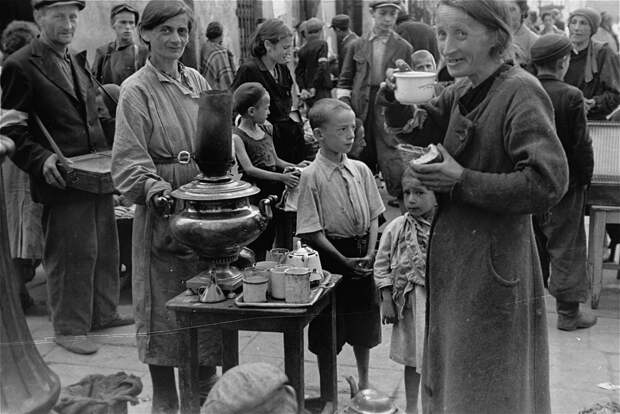 Запретные фотографии : Варшавское гетто летом 1941 года warsawgetto21 Запретные фотографии : Варшавское гетто летом 1941 года