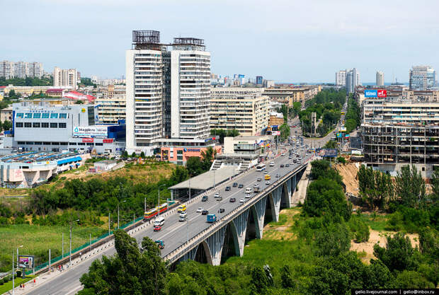 Мост через пойму реки Царица