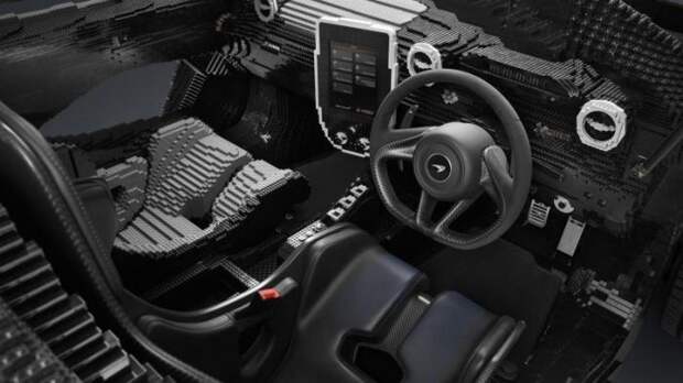 Полноразмерный гиперкар McLaren Senna, созданный из Lego