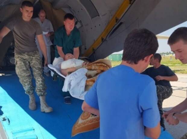 Раненых боевиков «АТО» распихивают по всем больницам на Украине