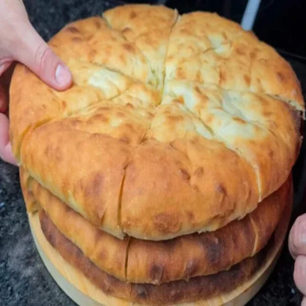 Выливаю отвар в муку и готовлю воздушные пироги: проверенный способ забыть о жарке на масле