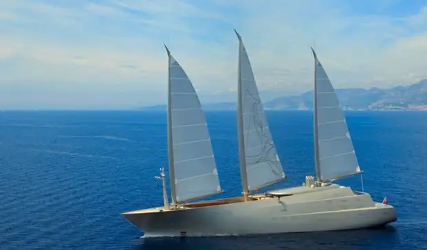 В Триесте арестовали яхту Андрея Мельниченко – крупнейшее парусное судно в мире