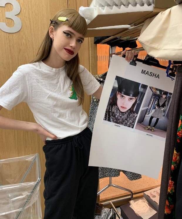 Маша макет. Маша фотомодель сандар. masha skokova louis vuitton. маша скокова калуга.