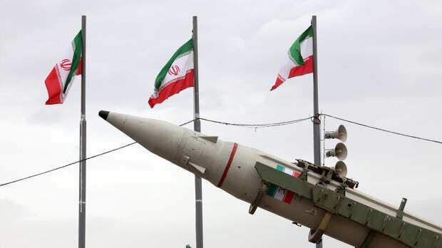 Советник верховного лидера Ирана заявил о готовности к войне против США