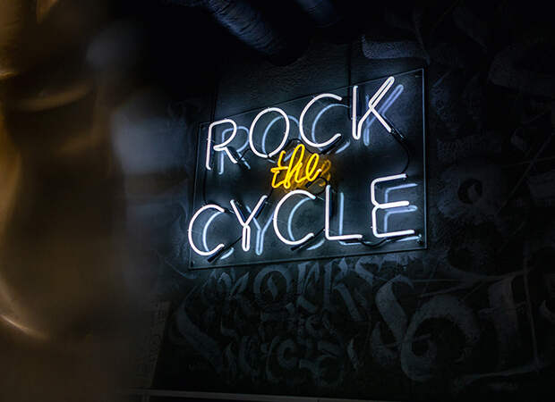 Сайкл-студия Rock the Cycle