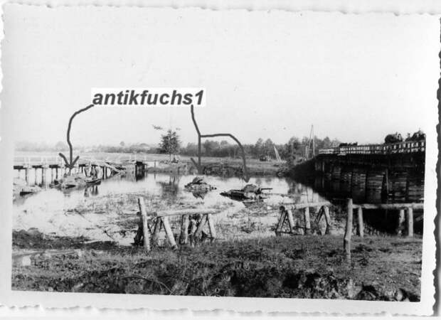 6. Застрявшие Т-34 6-го мк.Переправа через р.Щара южнее Слонима.Конец июня 1941 г.;
