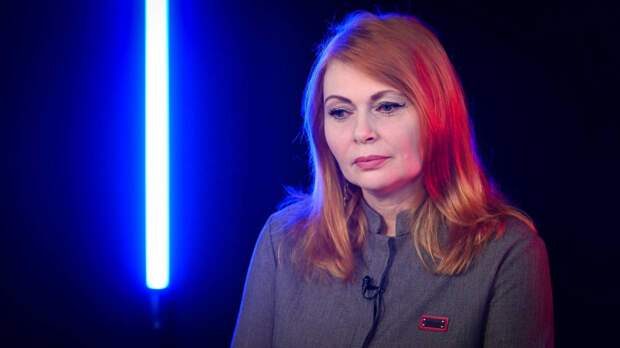 Политолог Ветренко с улыбкой провела лекцию в рамках "Ночи музеев" Развлечения M