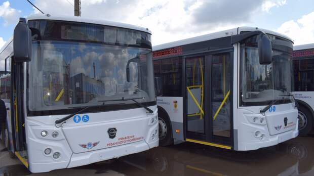 Восемь автобусов будут ходить до кладбищ в Рязани 12 и 19 апреля