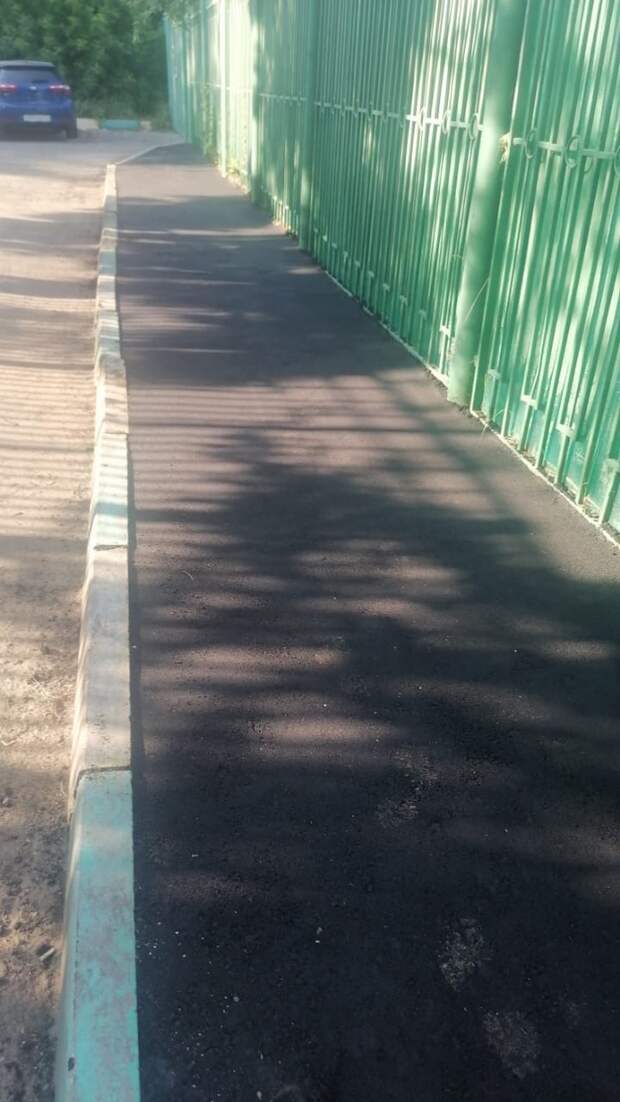 У детского сада на Малой Ботанической обустроили тротуар