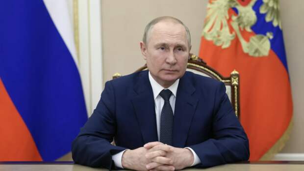 Путин поздравил с юбилеем официального представителя МИД Марию Захарову