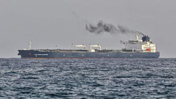 Российский танкер доставил нефть на Кубу