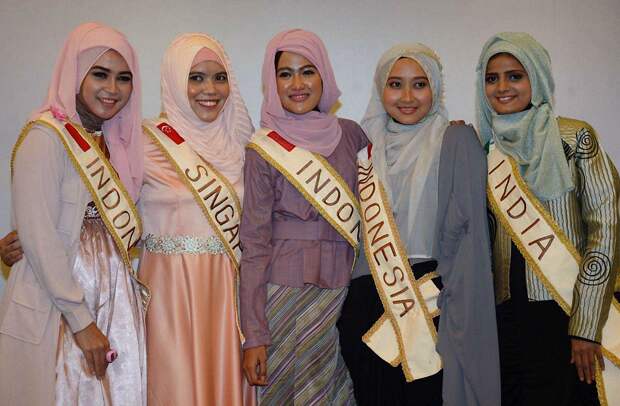 Исламская мода и Miss World Muslimah Исламская мода и Miss World Muslimah