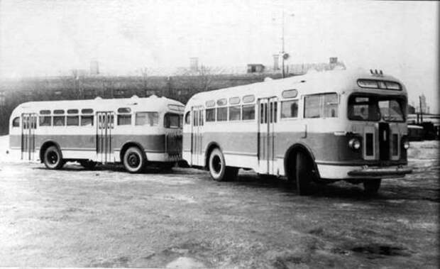 ЗИC-155 в автопоезде. ЗИC-155 в автопоезде.