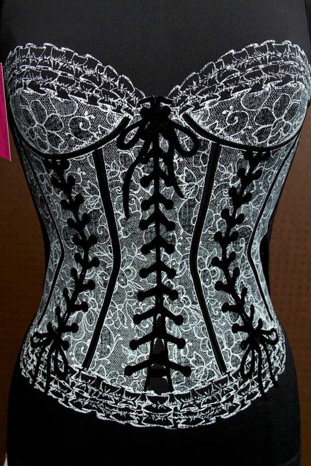 2-Hourglass Figure - Corsets