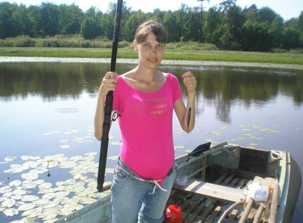 Рыбалка-женское хобби женщины, рыбалка, хобби