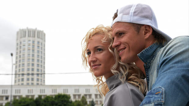 «Держал на чердаке»: Тарасов ответил на обвинения Бузовой