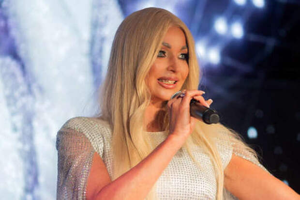 «Я бы нашла себя в вокале»: Анастасия Волочкова рассказала, чем займётся после балета