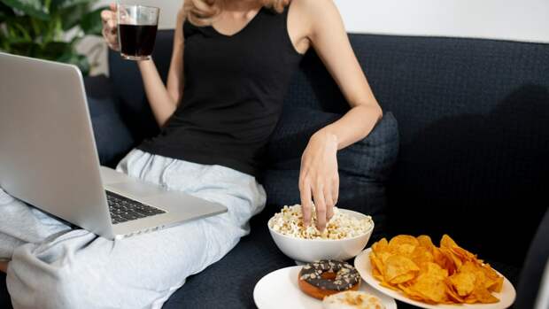 Какие продукты вызывают приступы переедания — исследование