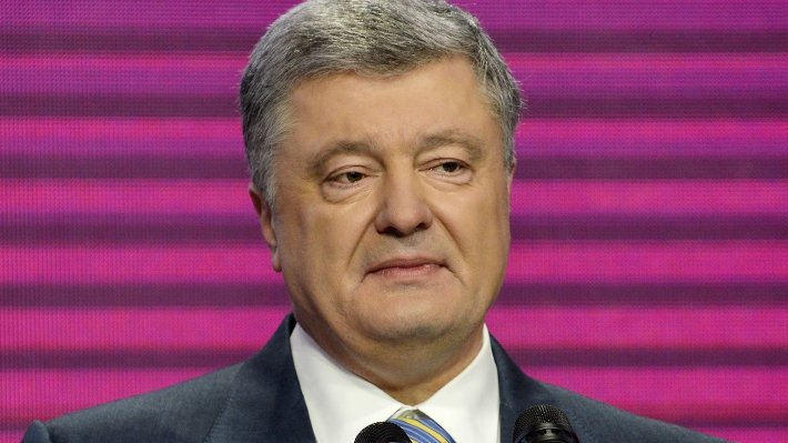 Порошенко заявил о планах вернуться в администрацию президента