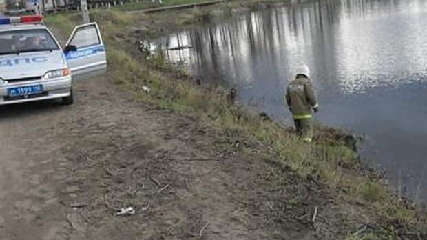 Минивэн с детьми затонул в Таттинском районе Якутии