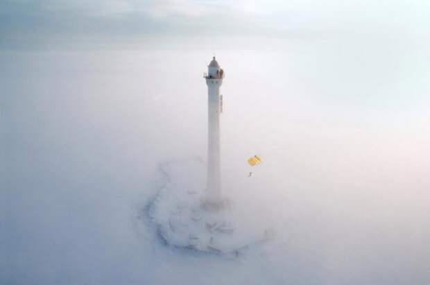 Лучшие фото с конкурса экстремальной фотографии Red Bull Illume