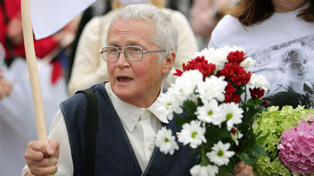 «Штрафы я не платила и не буду». Легендарная белорусская активистка Нина Багинская — о режиме Лукашенко